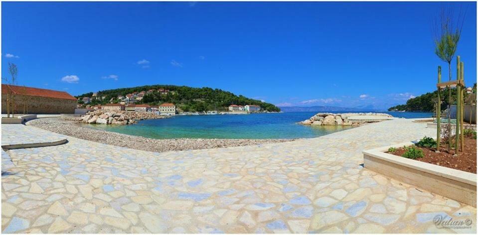 Ilda Radonić Jelsa (Hvar)
